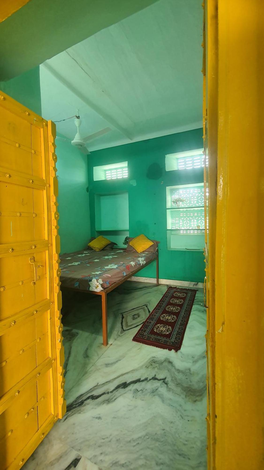 Anand Hostel Пушкар Екстериор снимка